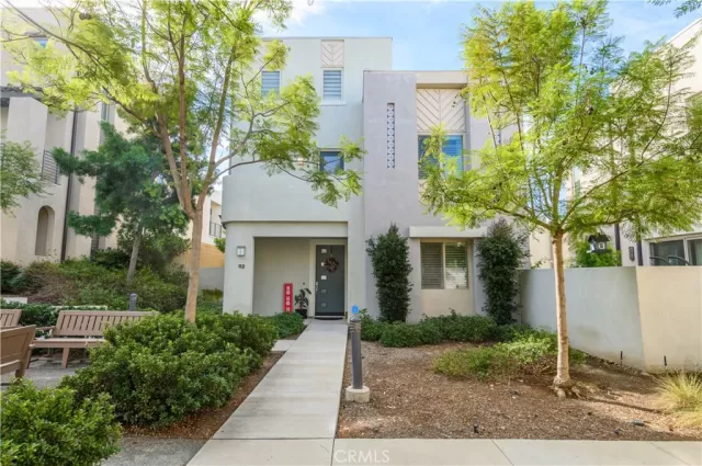 MLS: OC23217973 Condo For Sale