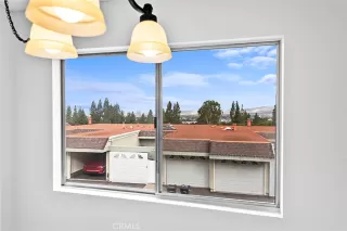 Photo #3: OC23218008 Listing 