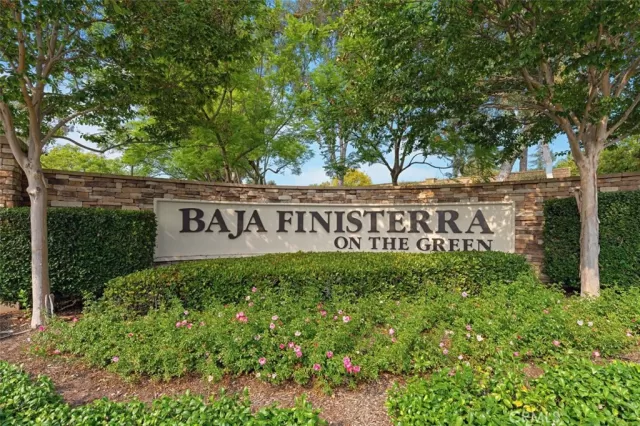 MLS: OC23218217 Condo For Sale