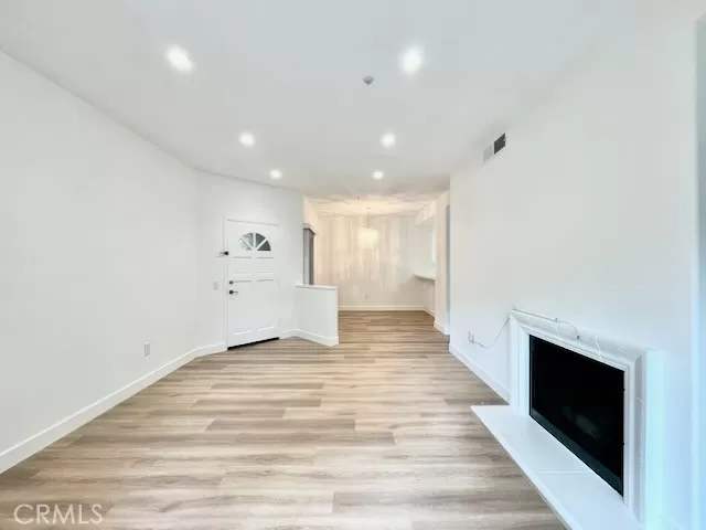MLS: OC23218456 Condo For Sale