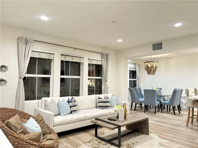 MLS: OC23218554 Condo For Sale