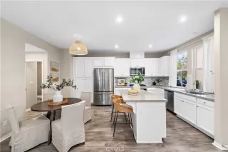 Photo #3: OC23218572 Listing