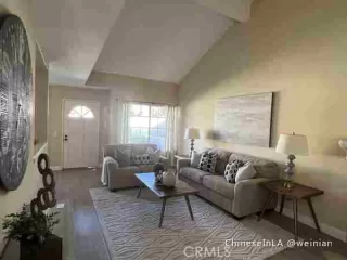 Photo #4: OC23219251 Listing