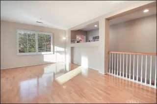 Photo #3: OC23219550 Listing 