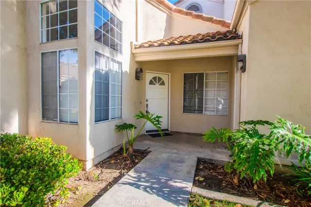 MLS: OC23219630 Condo For Sale