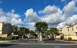 Photo #2: OC23219740 Listing 