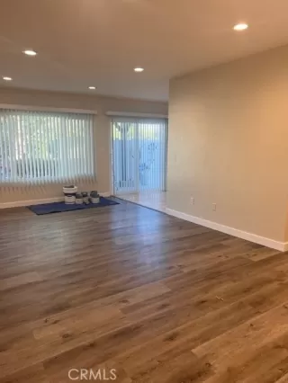 Photo #4: OC23219912 Listing 