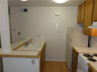 Photo #5: OC23219977 Listing 