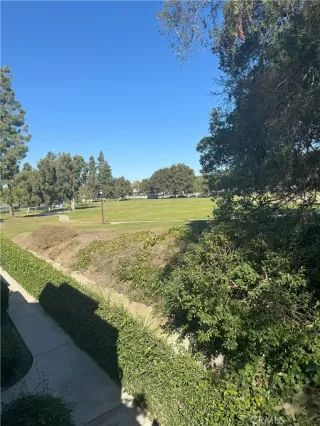 Photo #2: OC23219983 Listing 