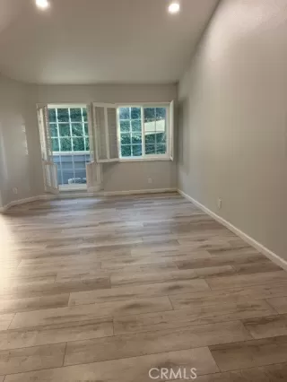 Photo #3: OC23219983 Listing 