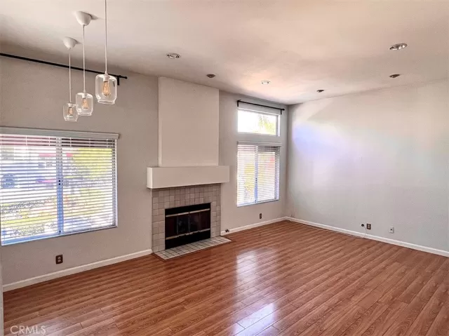 MLS: OC23220039 Condo For Sale