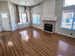 Photo #2: OC23220039 Listing 