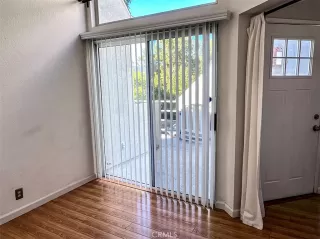 Photo #3: OC23220039 Listing 