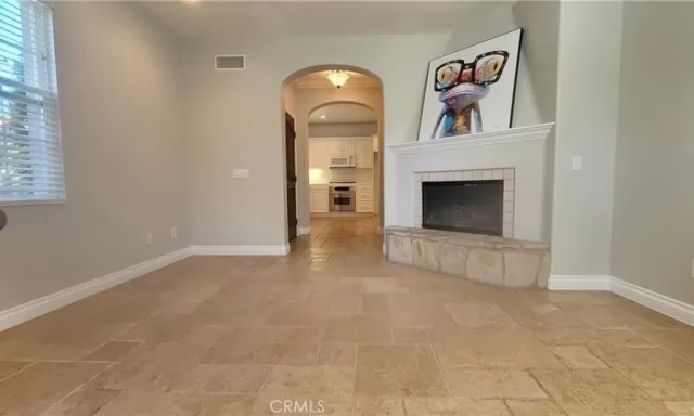 MLS: OC23220193 Condo For Sale