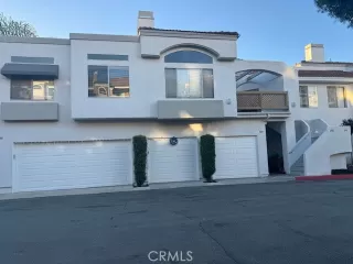 Photo #1: OC23220268 Listing