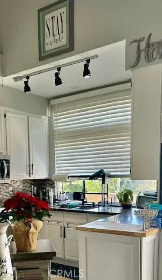 Photo #2: OC23220268 Listing