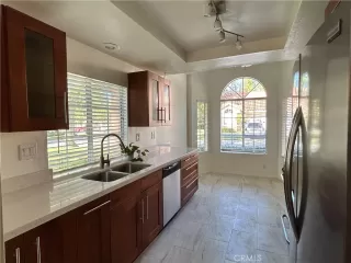 Photo #4: OC23220291 Listing