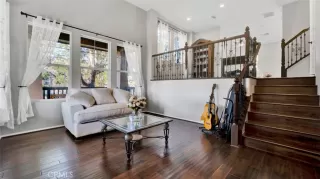 Photo #3: OC23220433 Listing 