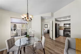 Photo #3: OC23220486 Listing 