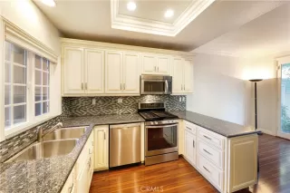 Photo #3: OC23220497 Listing 