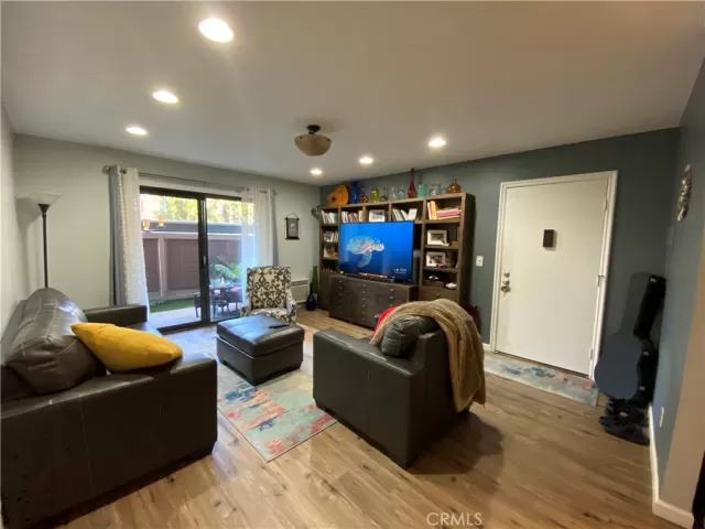 MLS: OC23220767 Condo For Sale