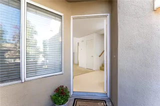 Photo #2: OC23220945 Listing