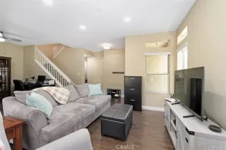 Photo #3: OC23221012 Listing 