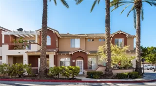 Photo #2: OC23221126 Listing