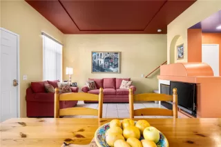 Photo #6: OC23221126 Listing