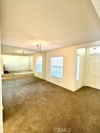 Photo #5: OC23221296 Listing 