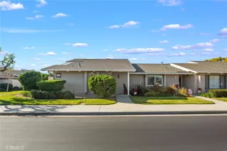 Photo #1: OC23221348 Listing