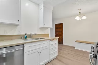 Photo #2: OC23221364 Listing 