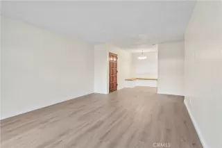 Photo #5: OC23221364 Listing 