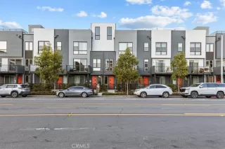 Photo #1: OC23221436 Listing 