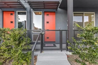 Photo #2: OC23221436 Listing 