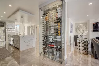 Photo #6: OC23221481 Listing 