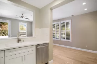 Photo #6: OC23221551 Listing 