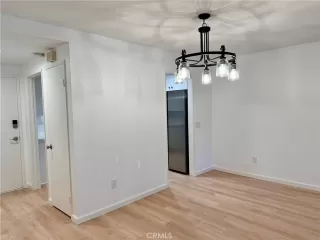 Photo #3: OC23221612 Listing 