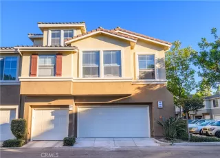 Photo #3: OC23221751 Listing 