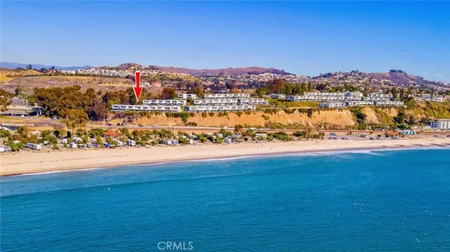 MLS: OC23222043 Condo For Sale