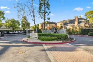 Photo #1: OC23222434 Listing 