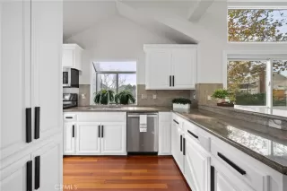 Photo #2: OC23222658 Listing 