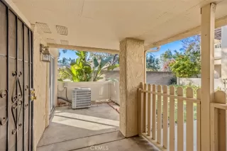 Photo #5: OC23222664 Listing