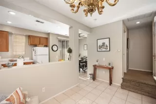 Photo #6: OC23222686 Listing 