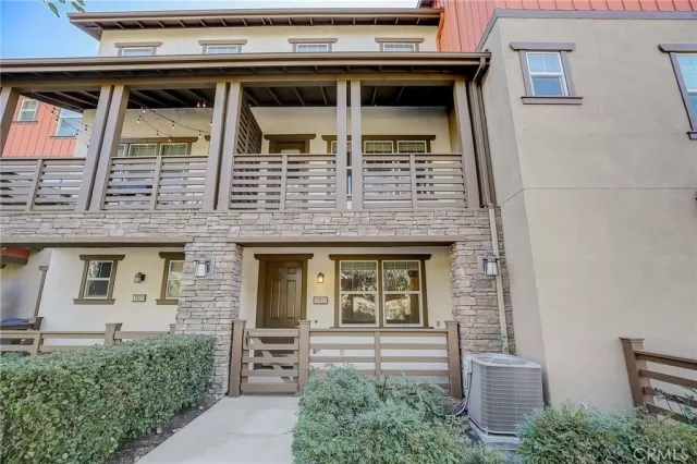 MLS: OC23222741 Condo For Sale