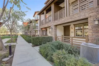 Photo #1: OC23222741 Listing 