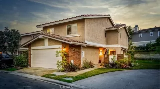 Photo #3: OC23222916 Listing