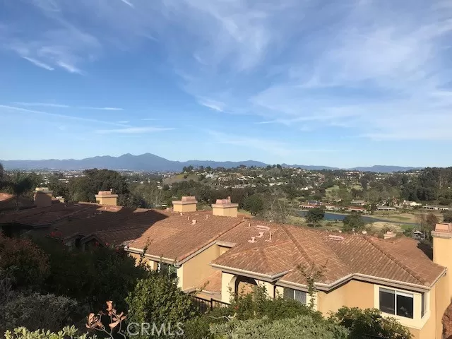 MLS: OC23222925 Condo For Sale