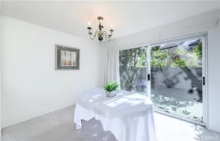 Photo #6: OC23223300 Listing