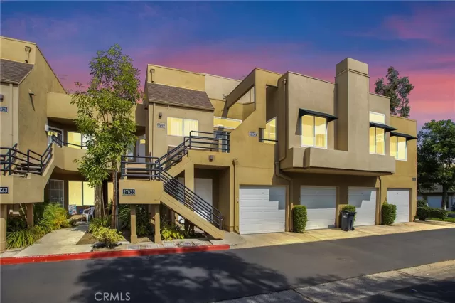 MLS: OC23223696 Condo For Sale